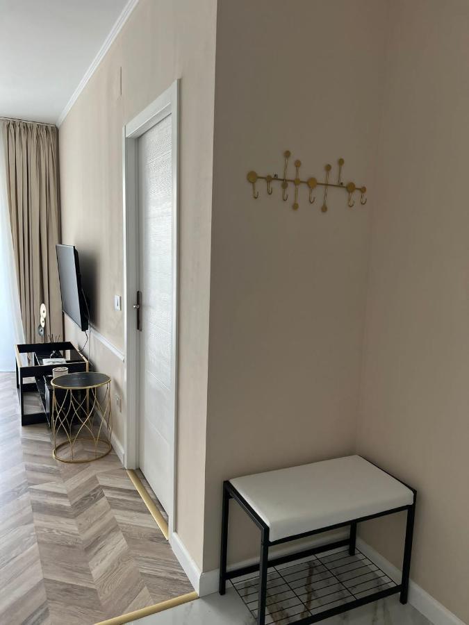 Glim Suite Oradea Exterior photo